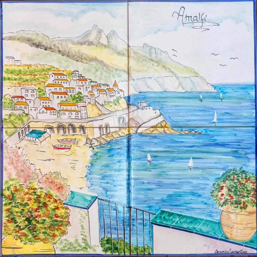 Yourhome - Sersale Suites Sorrento Eksteriør billede