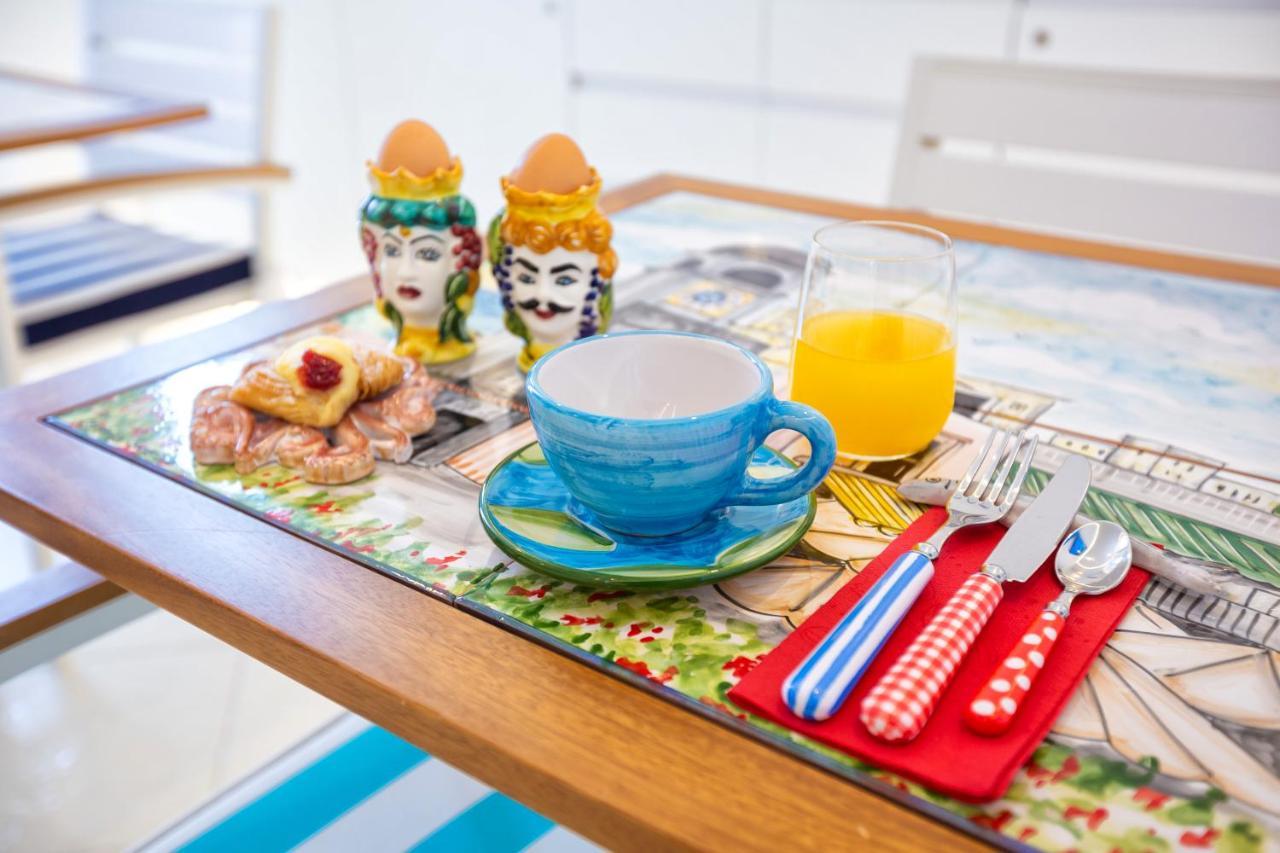 Yourhome - Sersale Suites Sorrento Eksteriør billede