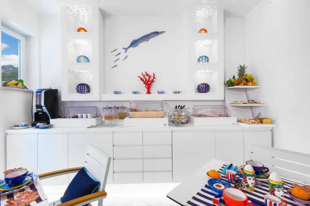 Yourhome - Sersale Suites Sorrento Eksteriør billede