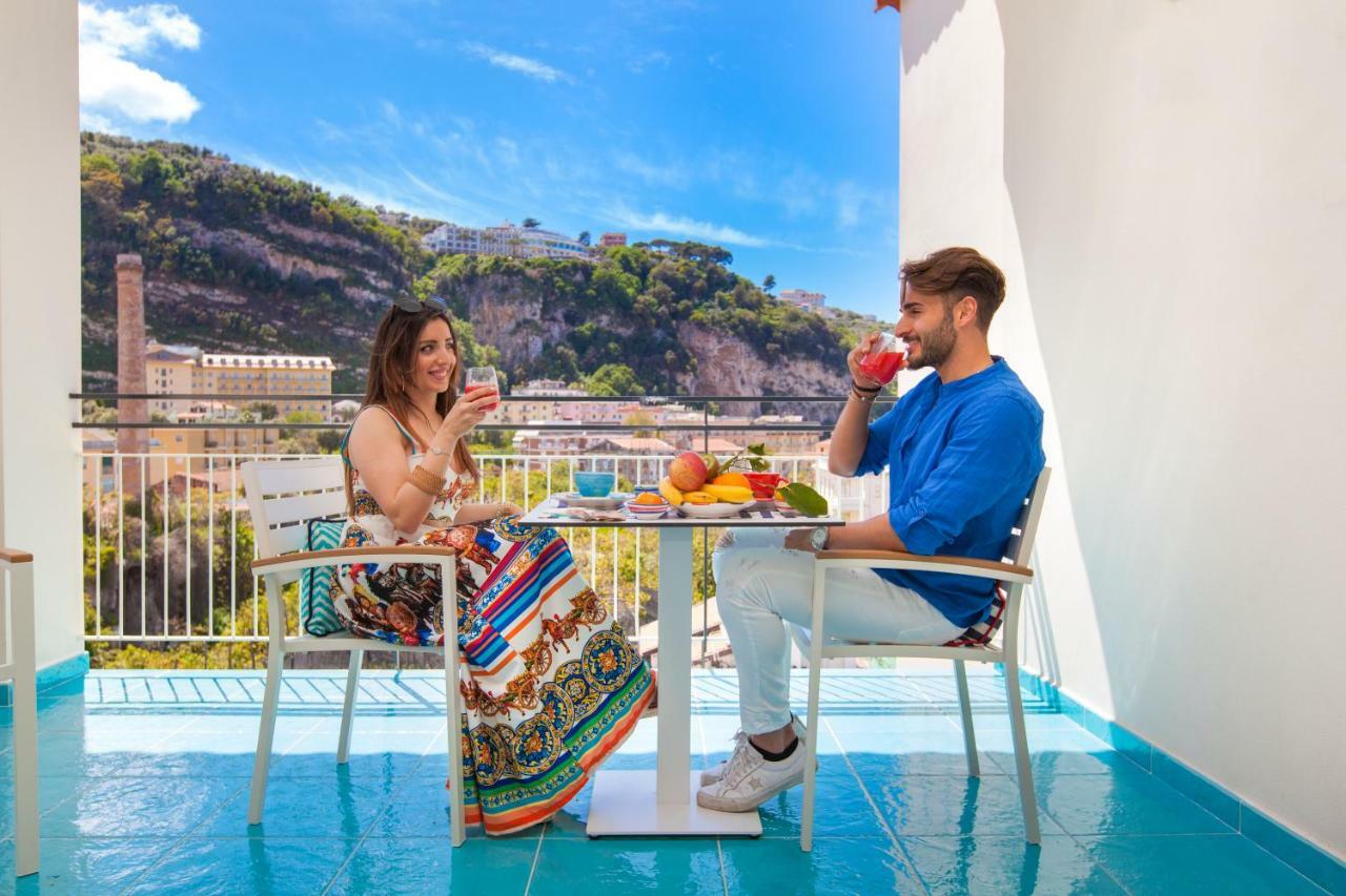 Yourhome - Sersale Suites Sorrento Eksteriør billede