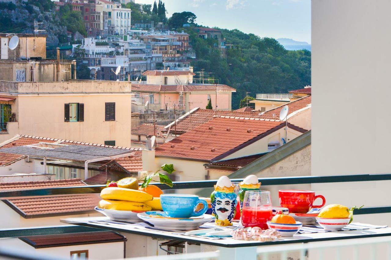 Yourhome - Sersale Suites Sorrento Eksteriør billede