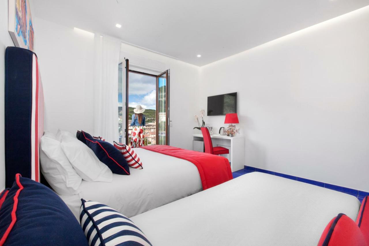 Yourhome - Sersale Suites Sorrento Eksteriør billede