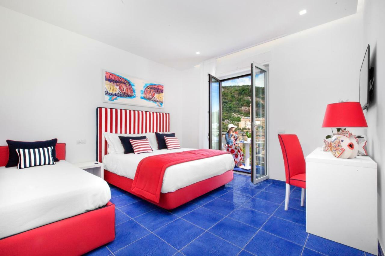 Yourhome - Sersale Suites Sorrento Eksteriør billede